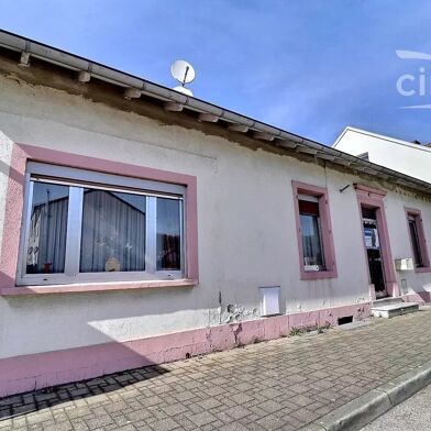 Maison 8 pièces 160000 €