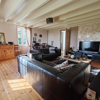 Maison 6 pièces 258000 €