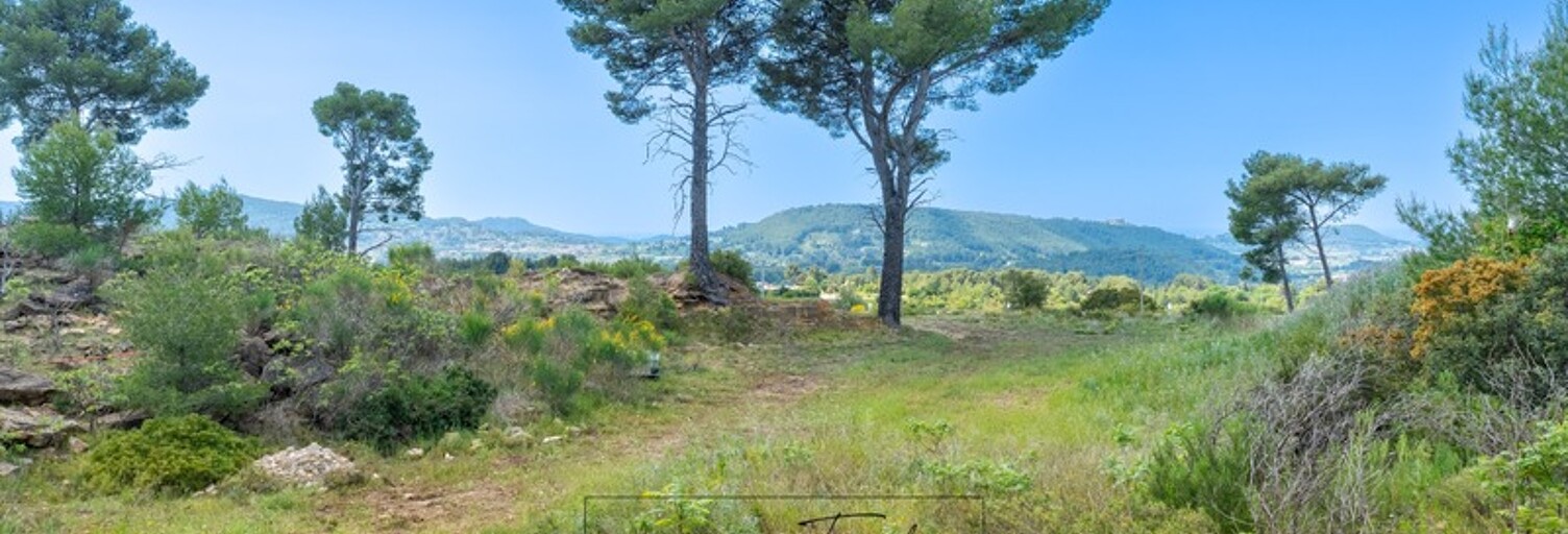Terrain  7720 m² à vendre à Le Beausset (83330)