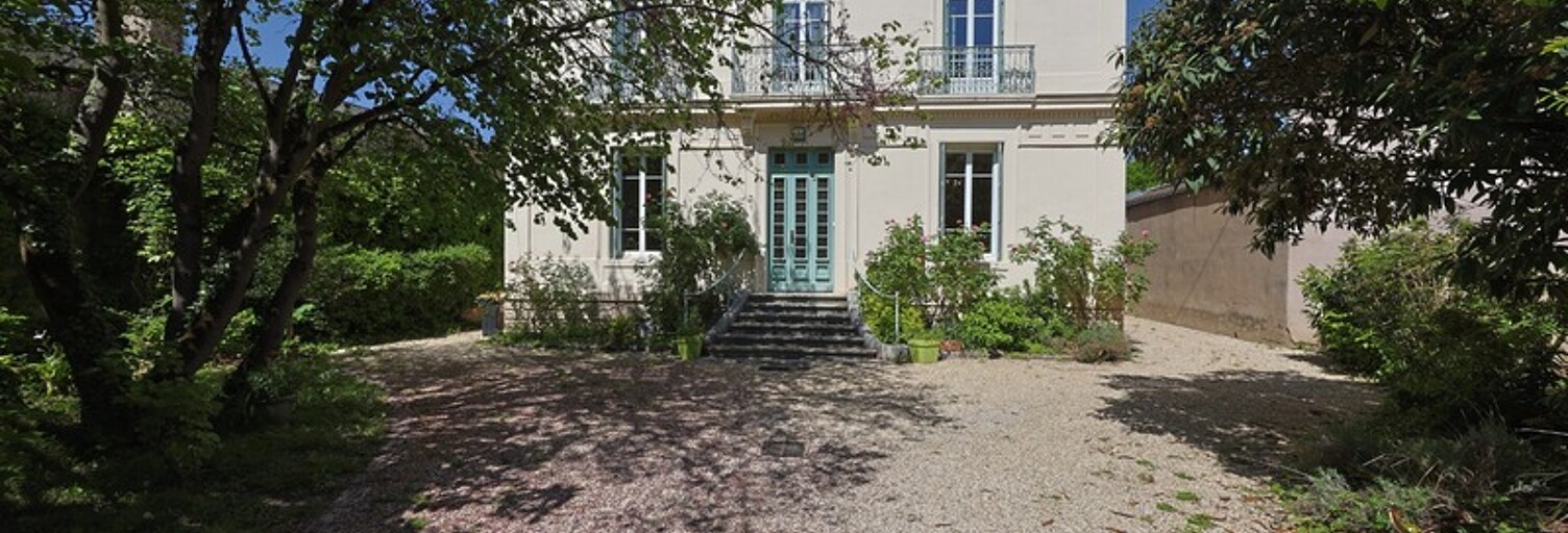 Maison 14 Pièces 370 m² à vendre à Bourg-en-Bresse (01000)