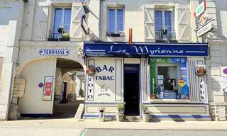 Immeuble  175 m² à vendre à Longué-Jumelles (49160)