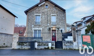 Immeuble  111 m² à vendre à Melun (77000)