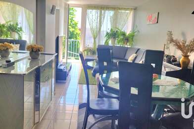 Appartement 4 pièces 162000 €