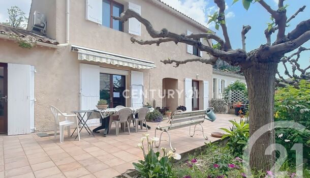 Villa / Maison 5 pièces  à vendre Roquevaire 13360