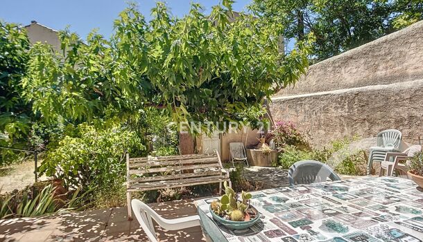 Villa / Maison 5 pièces  à vendre Roquevaire 13360