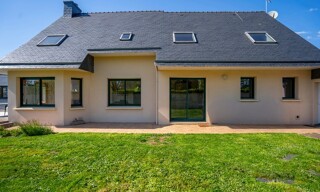 Maison 10 Pièces 214 m² à vendre à Landivisiau (29400)