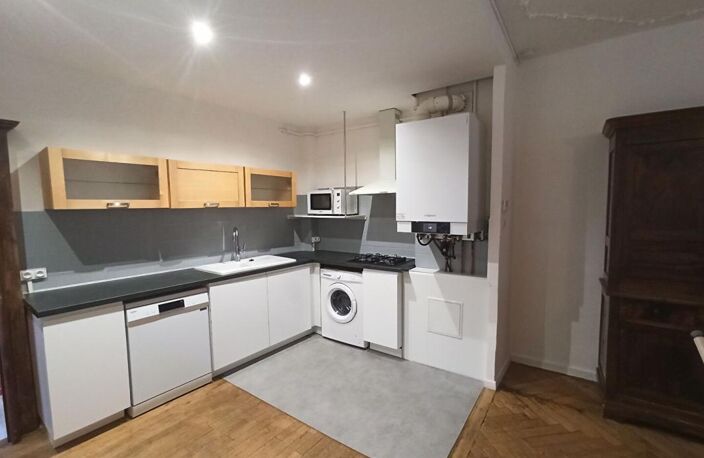 LOCATION : appartement 3 pièces (60 m²) à NANCY MEUBLE-PLACE SAINT EPVRE — photo 2