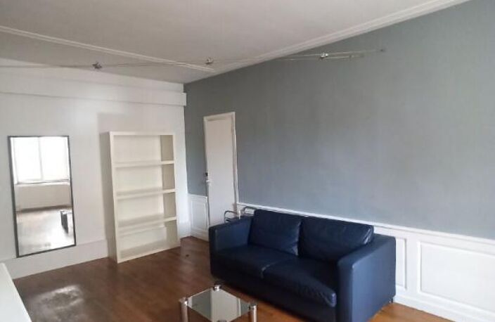 LOCATION : appartement 3 pièces (60 m²) à NANCY MEUBLE-PLACE SAINT EPVRE — photo 4