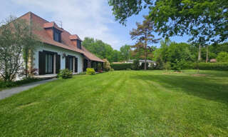 Maison 8 Pièces 207 m² à vendre à Bassillac (24330)