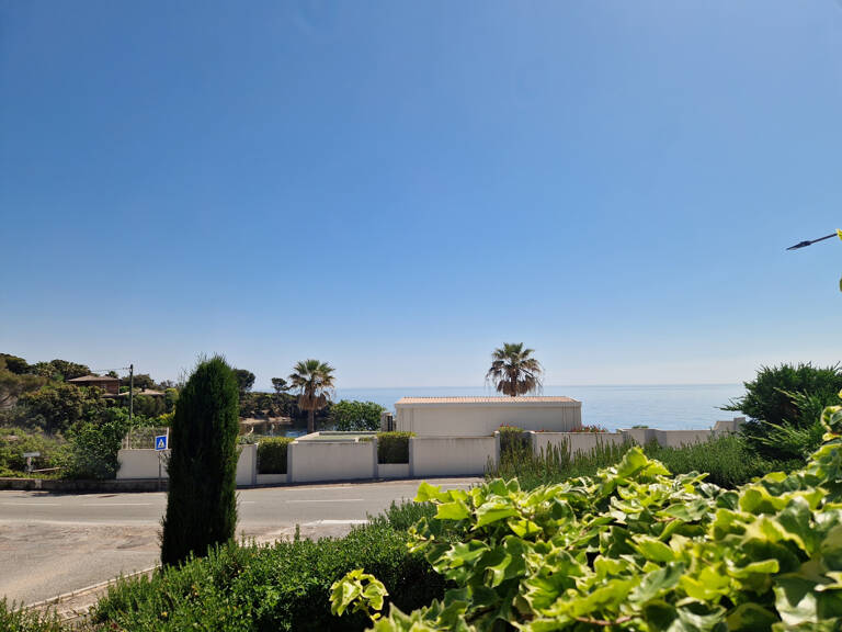 Appartement 2 pièces en rez de jardin avec vue mer — photo 1