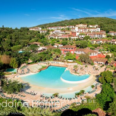 Maison 5 pièces 640000 €