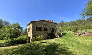 Maison 4 Pièces 130 m² à vendre à Saint-Martin-des-Combes (24140)