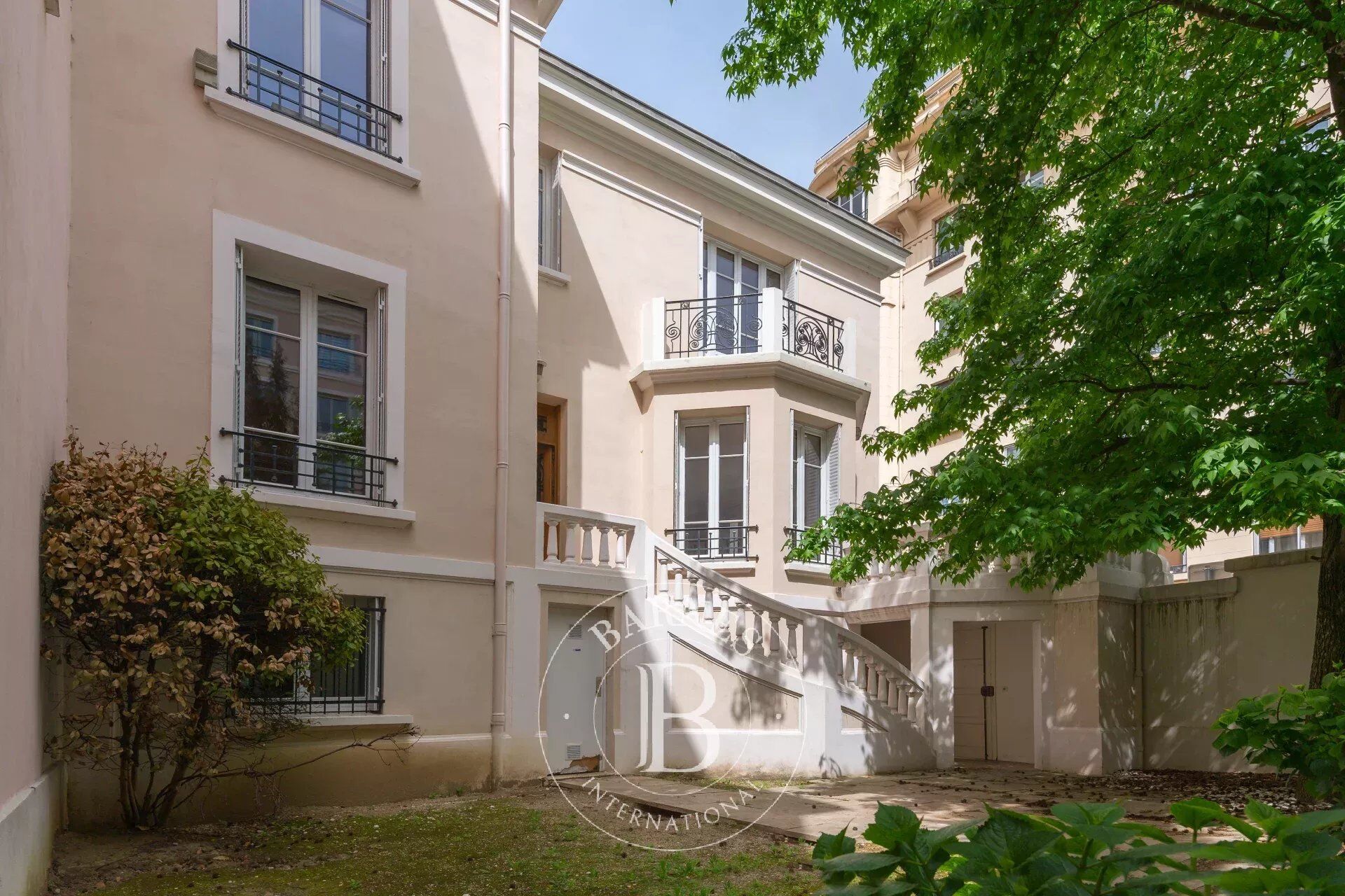 Maison L T6