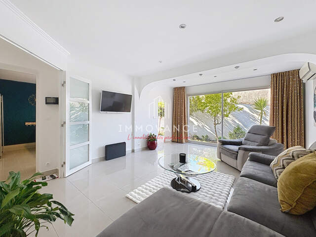 Villa moderne 6 pièces 130 m2 habitables sur une parcelle de — photo du bien