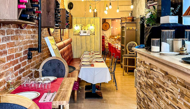 Local commercial 3 pièces  à vendre Hyères 83400