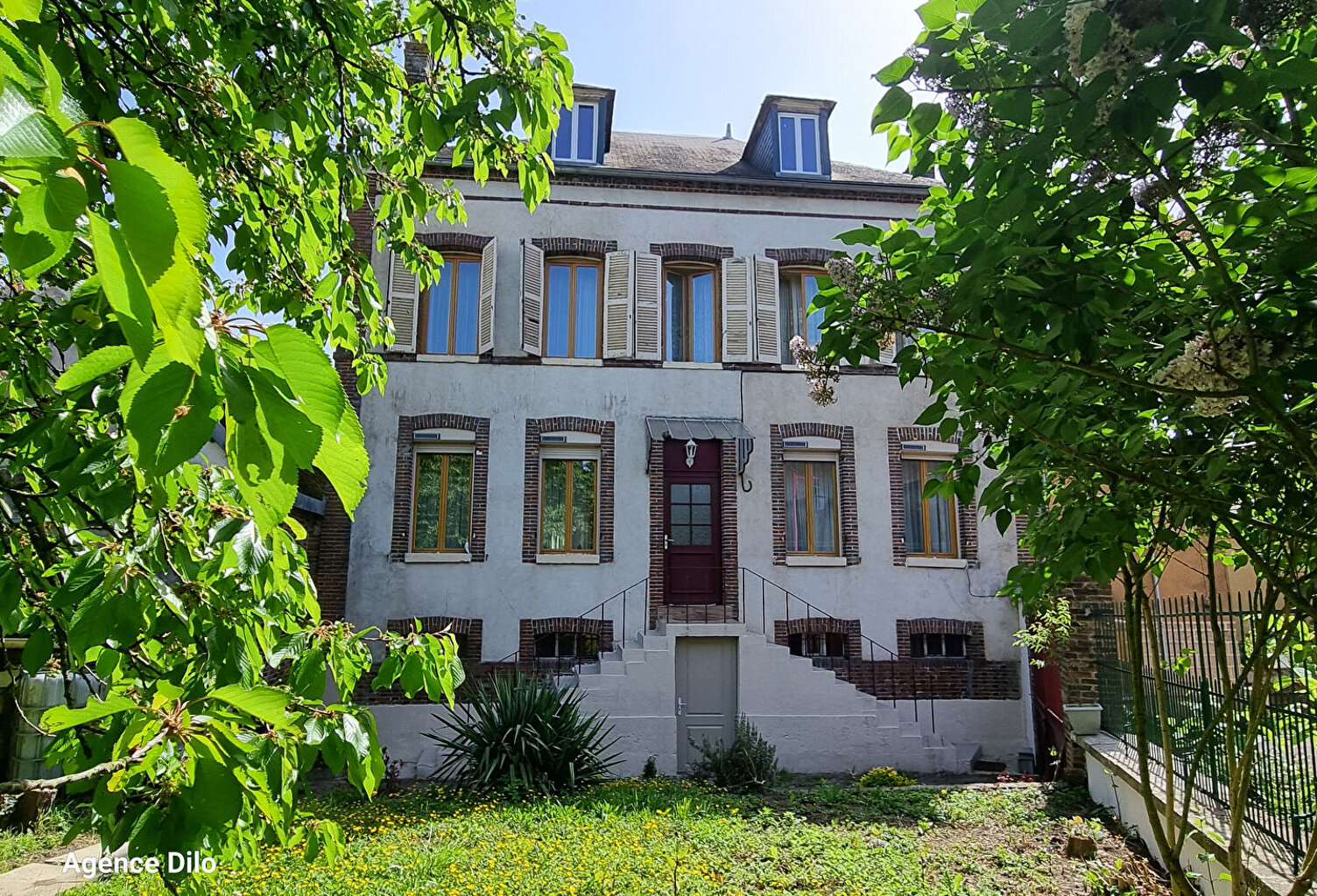 Maison Bourgeoise en Forêt d'Othe — photo 1