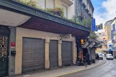 Commerce 2 pièces 208000 €