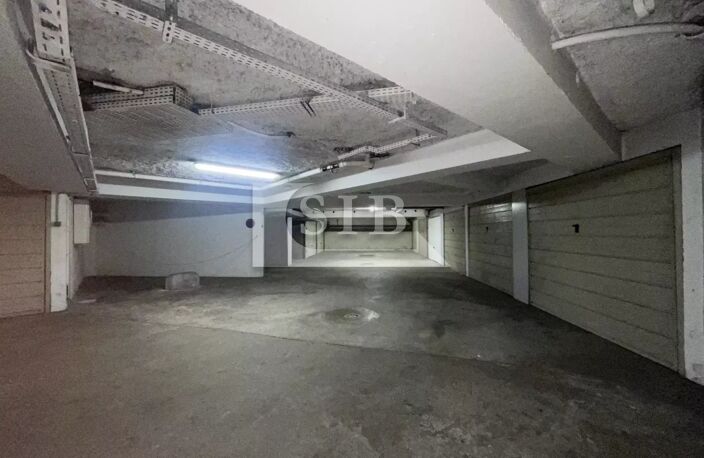 Garage box - Loyer 100,00euros — photo 4