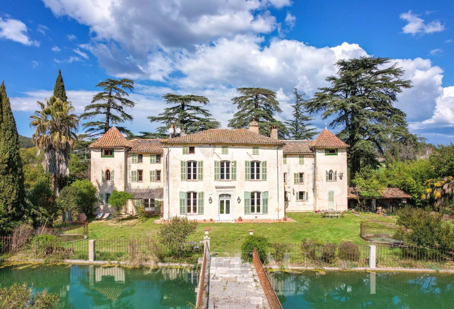 Brignoles - Château du XVIIIème siècle — photo 1