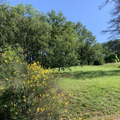 Terrain  138000 €