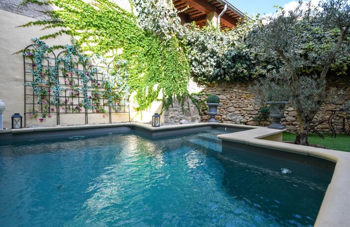 Maison de village en pierre à seulement 10 minutes d'Uzès — photo 2