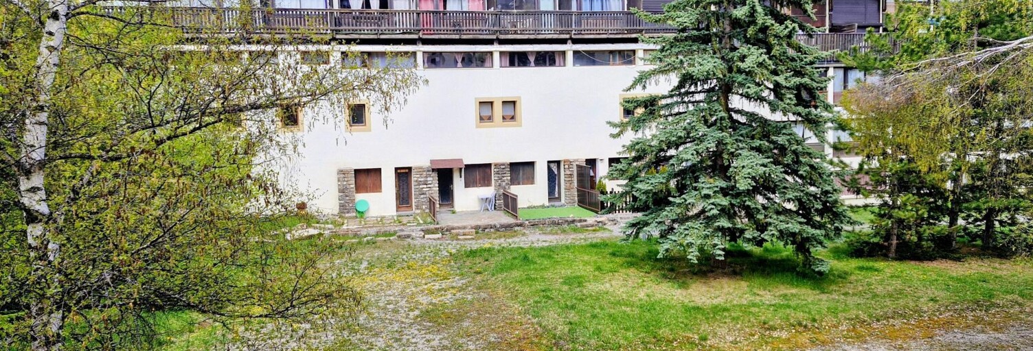 Appartement 1 Pièce 28 m² à vendre à Uvernet-Fours (04400)