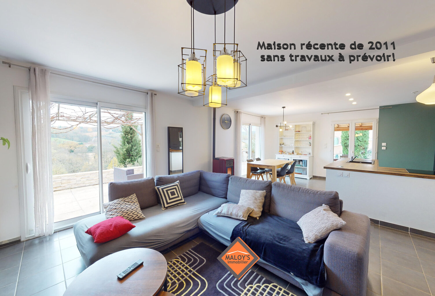 RARE! Maison récente 130m² sol, terrain avec vue 1785m², 4 chambres, piscine, garage! — photo 1