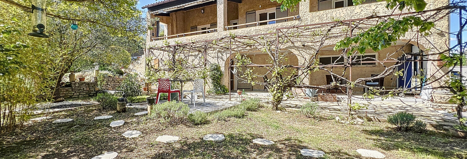 Maison 7 Pièces 167 m² à vendre à Gargas (84400)