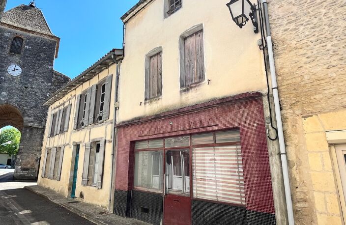 Maison en pierre avec garage  Centre de Duras  À rénover — photo 2