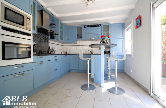 78320 LE MESNIL SAINT DENIS spacieuse maison 190m2 — photo 3
