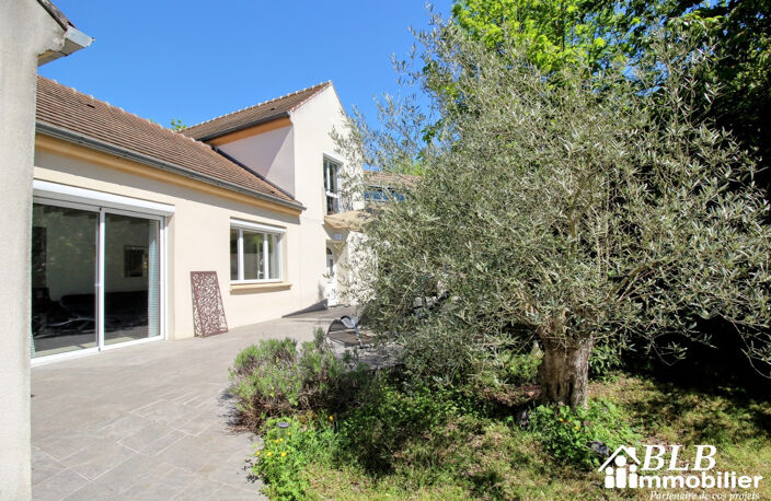 78320 LE MESNIL SAINT DENIS spacieuse maison 190m2 — photo 4