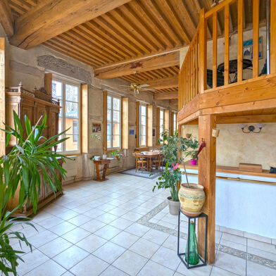 Appartement 4 pièces 495000 €