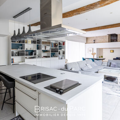 Maison 11 pièces 820000 €