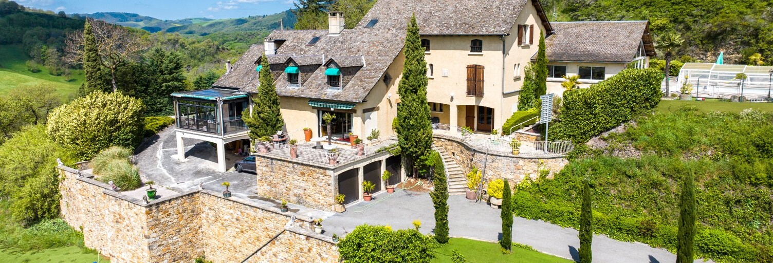 Maison 12 Pièces 600 m² à vendre à Saint-Sernin-sur-Rance (12380)