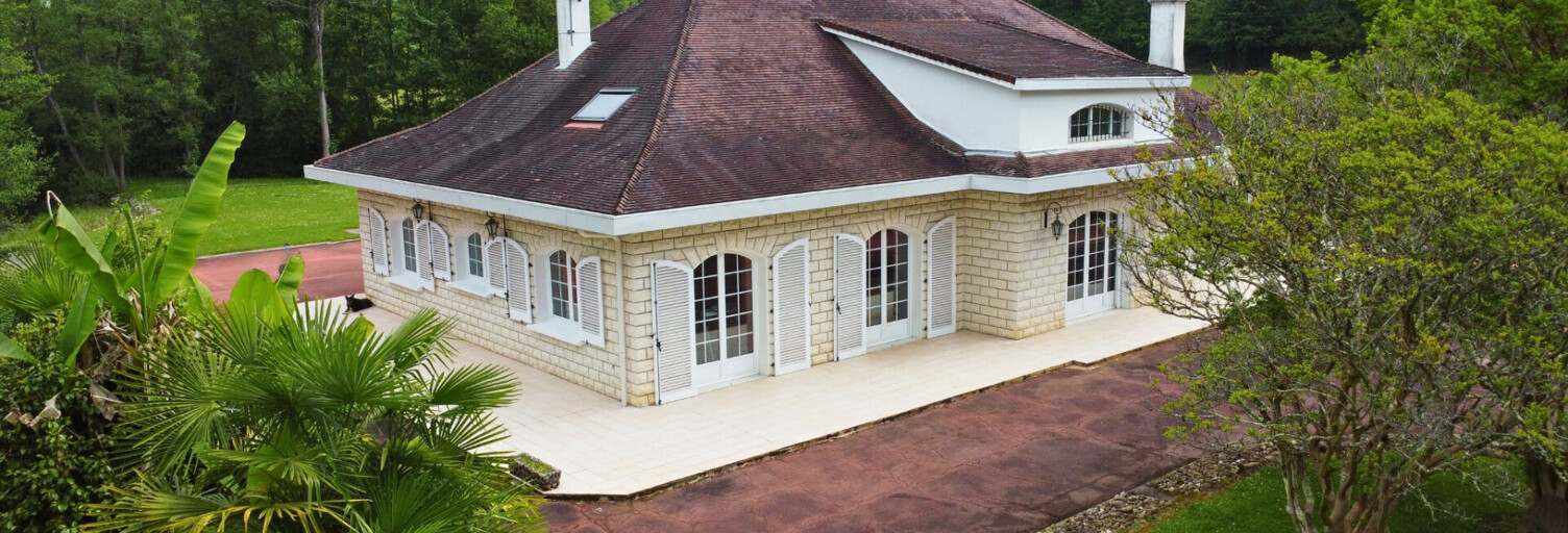 Maison 6 Pièces 340 m² à vendre à Gan (64290)