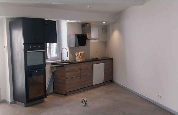 Appartement  - Vienne  - Triplex de 3 pièces - 67 m2 — photo 2