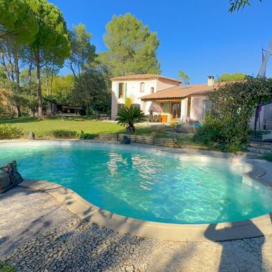 Maison 8 pièces 715000 €
