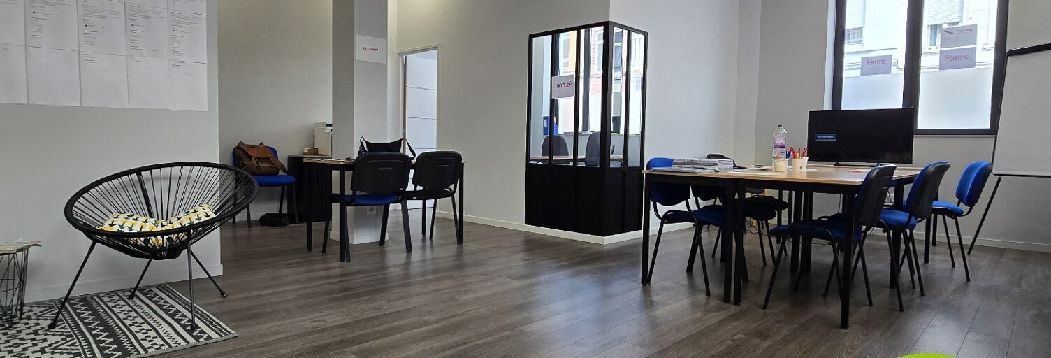 Bureau 2 Pièces 61 m² à vendre à Armentières (59280)