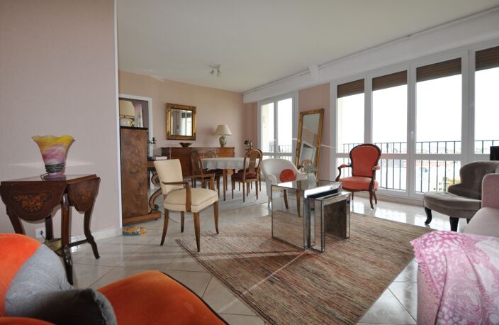 Appartement lumineux au c?ur de Troyes — photo 2