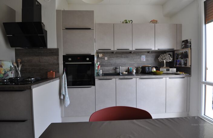 Appartement lumineux au c?ur de Troyes — photo 4
