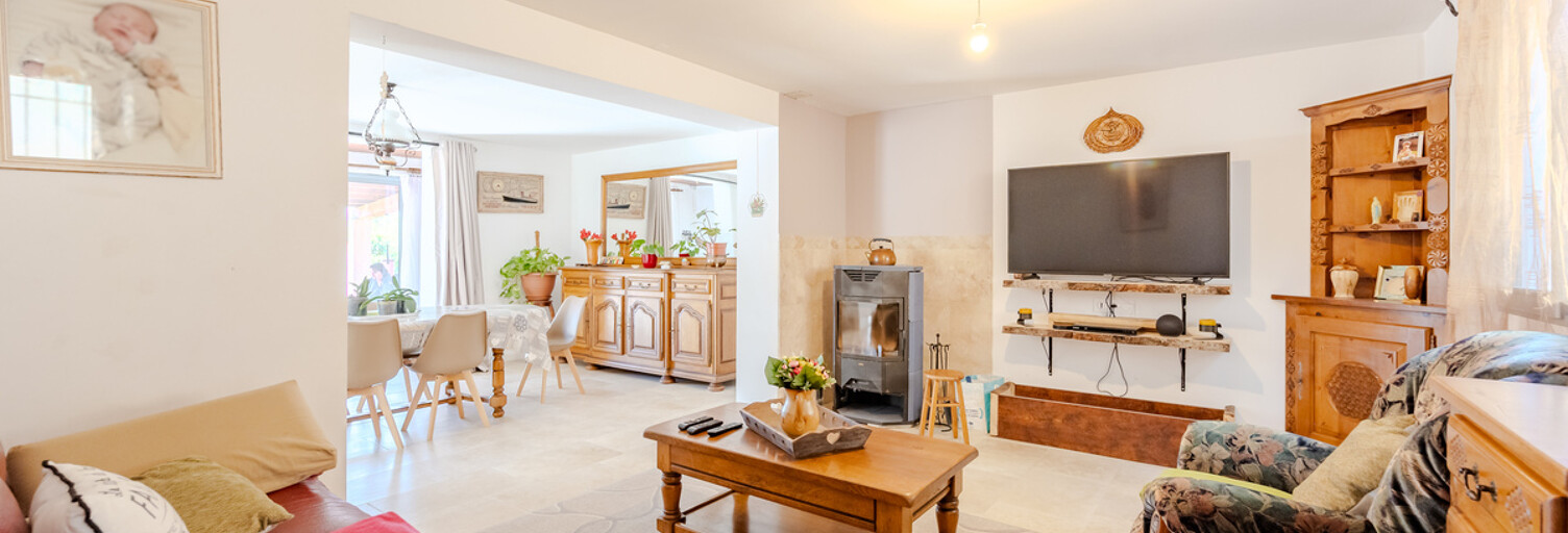 Maison 5 Pièces 121 m² à vendre à Pierrefeu-du-Var (83390)