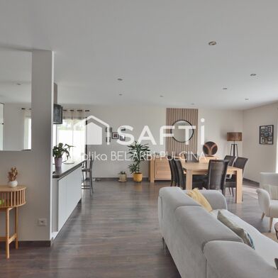 Maison 5 pièces 386600 €