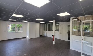Commerce  300 m² à louer à Béthune (62400)