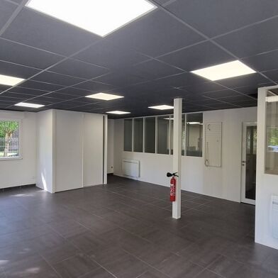 Commerce  2000 €