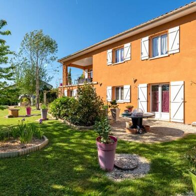 Maison 5 pièces 317700 €