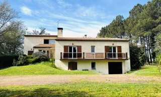 Maison 6 Pièces 220 m² à vendre à Saint-Martin-de-Coux (17360)