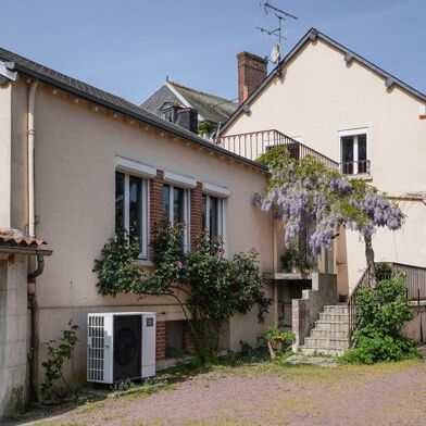 Maison 9 pièces 369600 €
