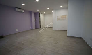 Commerce  45 m² à louer à Tinqueux (51430)