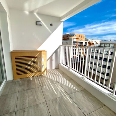 Appartement 2 pièces 778 €