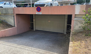 Garage   m² à louer à Montpellier (34000)